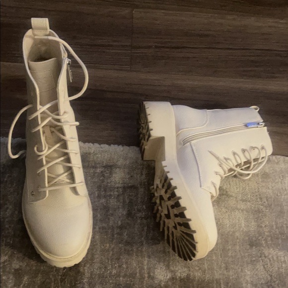 Guess boots - Picture 3 of 9